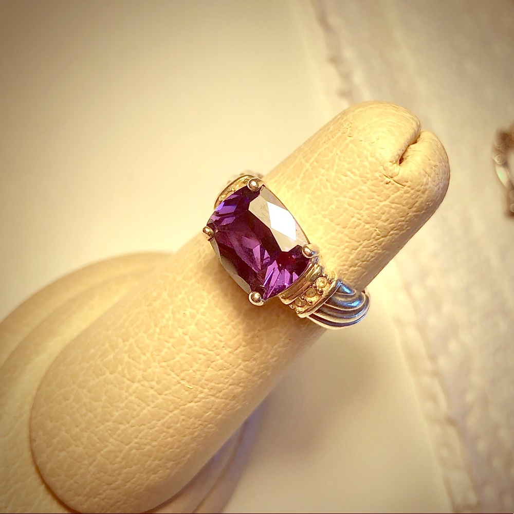 Beautiful Sterling Silver Ring Purple Gem Vintage